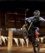 Sur-Ron Ultra Bee HP 2026 – 24,5 kW (Off-Road) - Sur ron ultra bee hp motocross competition - Surron Europe